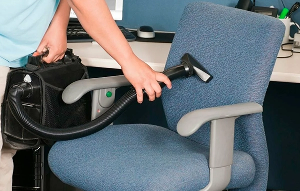 Professional chair cleaning service in Lynnwood