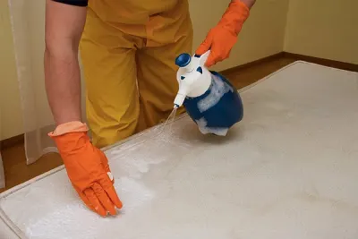 Kirkland's Elite Furniture Cleaning: Lakeside Luxury Meets Tech Innovation