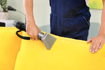 Sofa Cleaning in Everett: Expert Tips for a Fresh Living Space